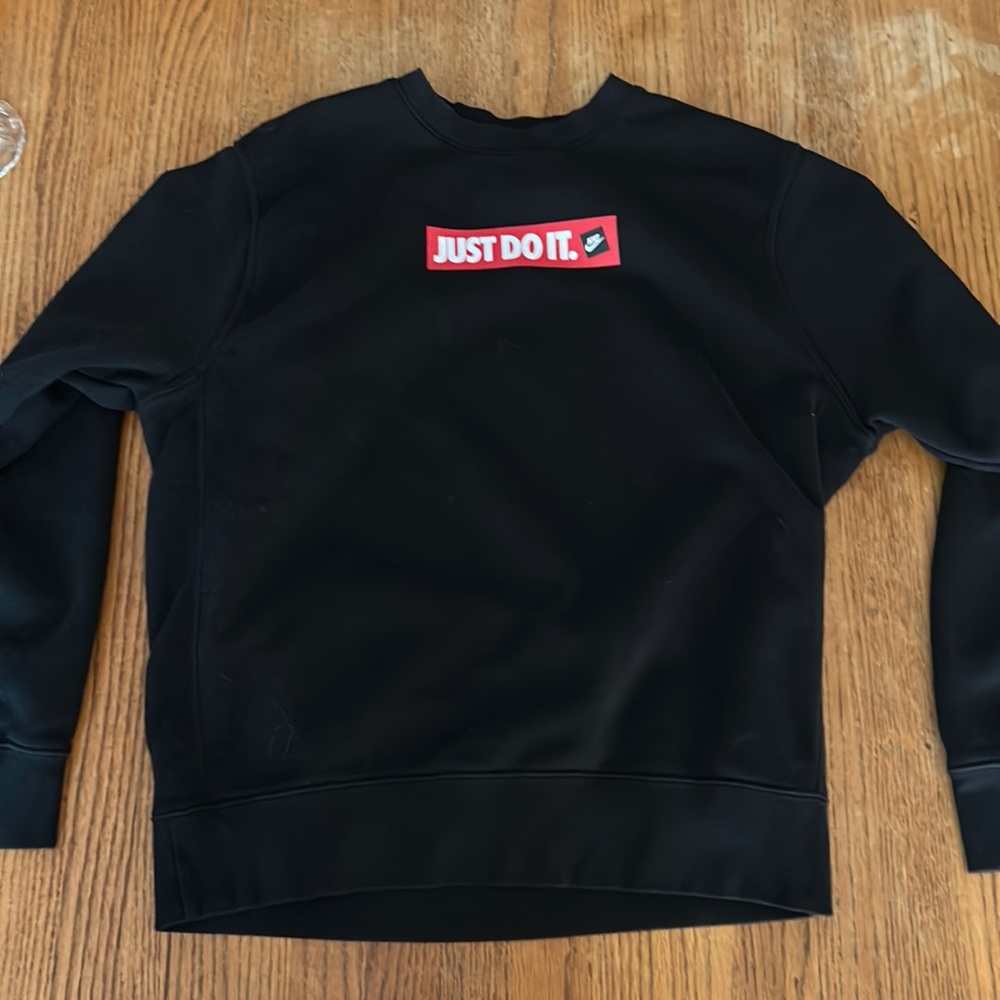 Men’s Nike Just Do It Black Crewneck, Medium